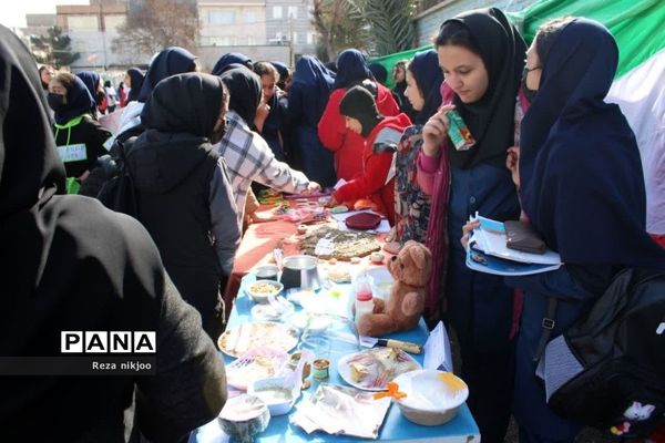 طرح بوم در مدارس بهارستان