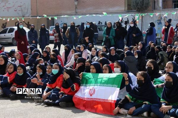 طرح بوم در مدارس بهارستان