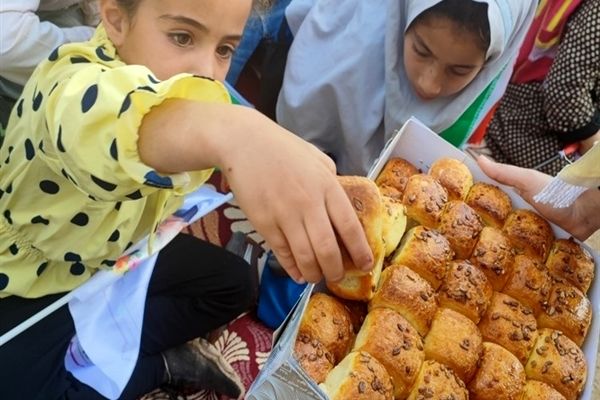 گرامیداشت چهل و چهارمین سالگرد پیروزی انقلاب در مدارس روستایی