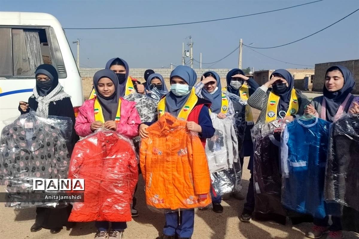 گرامیداشت چهل و چهارمین سالگرد پیروزی انقلاب در مدارس روستایی