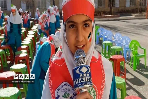 برگزاری جشن انقلاب در مدارس آباده