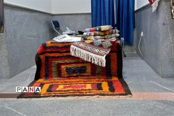 اختتامیه نمایشگاه دهه فجر فرش دستباف شهرستان های تهران در پاکدشت