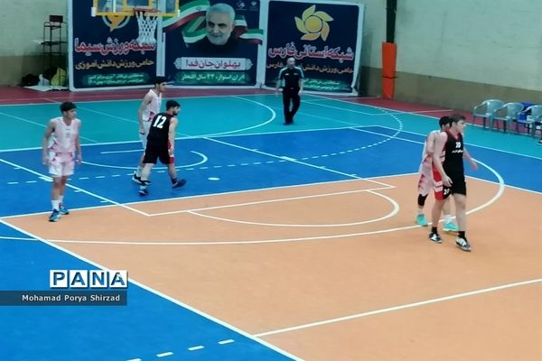 فینال مسابقات بسکتبال دانش‌آموزی در شیراز