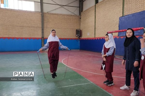 برگزاری مسابقات ورزشی ویژه دانش‌آموزان در فشافویه