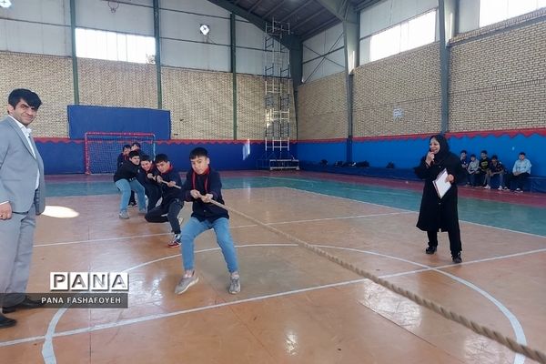 برگزاری مسابقات ورزشی ویژه دانش‌آموزان در فشافویه