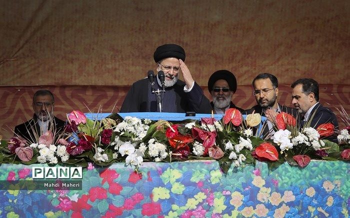 راهپیمایی امسال جلوه‌های تازه‌ای از شور انقلابی و حماسه حضور را به تصویر کشید
