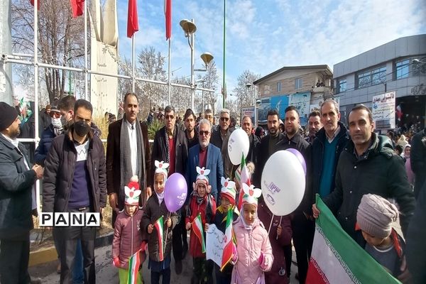 حماسه‌ای دیگر از مردم شهرستان نظرآباد در راهپیمایی 22 بهمن 1401