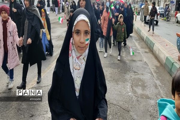 حماسه حضوردانش‌آموزان ، فرهنگیان و مردم شهیدپرور و ولایتمدارمنطقه کهریزک