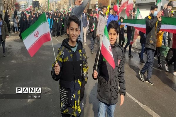 حماسه حضوردانش‌آموزان ، فرهنگیان و مردم شهیدپرور و ولایتمدارمنطقه کهریزک