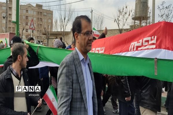 حماسه حضوردانش‌آموزان ، فرهنگیان و مردم شهیدپرور و ولایتمدارمنطقه کهریزک