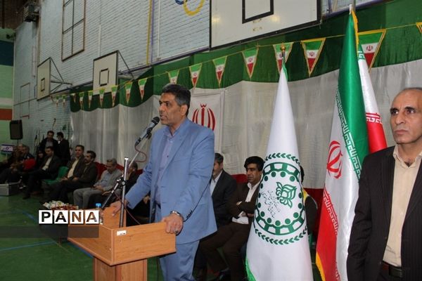 برگزاری مانور بزرگ یاوران انقلاب با حضور بیش از یک هزار دانش‌آموز