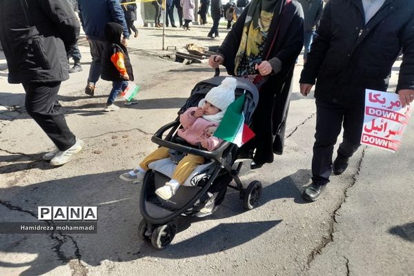 راهپیمایی ۲۲ بهمن در قائمشهر