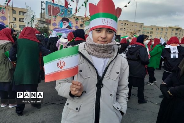تجمع پرشور ۲۲ بهمن در ملارد