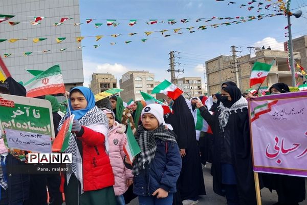 تجمع پرشور ۲۲ بهمن در ملارد