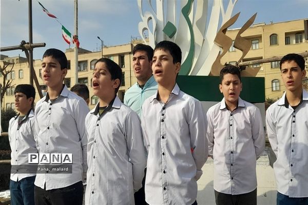 تجمع پرشور ۲۲ بهمن در ملارد
