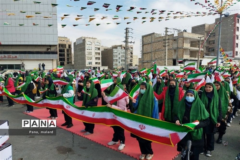 تجمع پرشور ۲۲ بهمن در ملارد