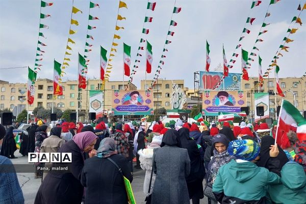 تجمع پرشور ۲۲ بهمن در ملارد