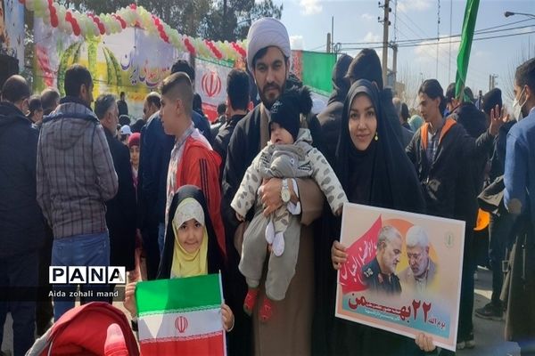 راهپیمایی با شکوه ۲۲ بهمن در شهرستان رباط‌کریم