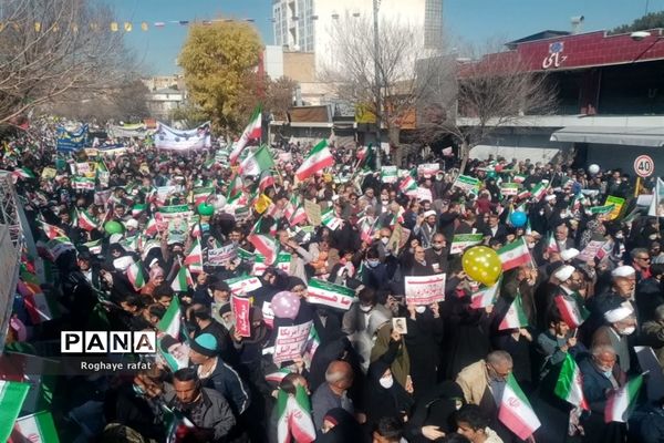 ایران استوار، 44 سال افتخار