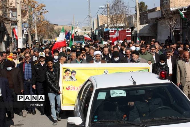 برگزاری راهپیمایی ۲۲ بهمن در شهر جوادآباد