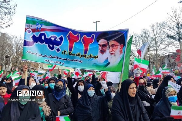 حضور پرشور مردم رودهن در راهپیمایی ۲۲ بهمن