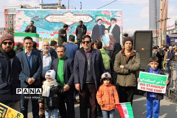 خروش بهارستانی‌ها در راهپیمایی یوم‌الله بیست‌ و دوم بهمن ماه