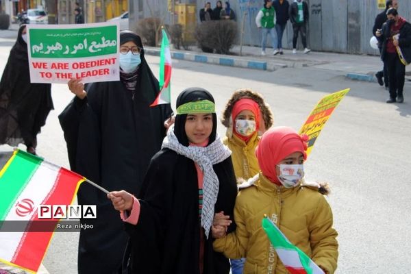 خروش بهارستانی‌ها در راهپیمایی یوم‌الله بیست‌ و دوم بهمن ماه