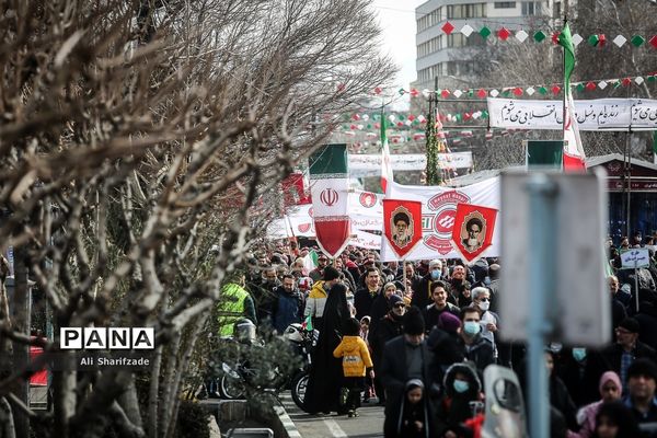 راهپیمایی ۲۲ بهمن در تهران