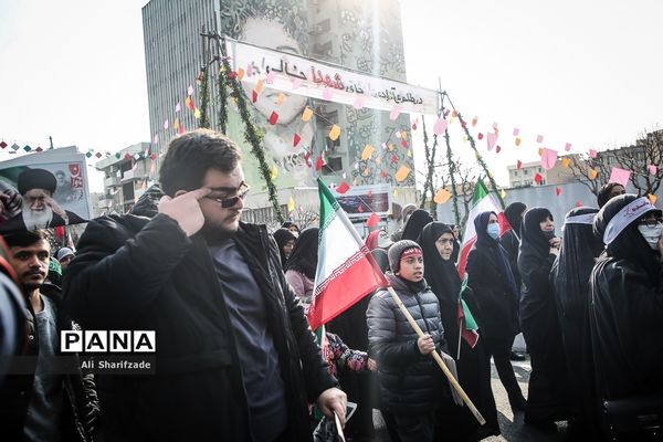 راهپیمایی ۲۲ بهمن در تهران