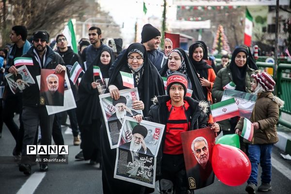 راهپیمایی ۲۲ بهمن در تهران