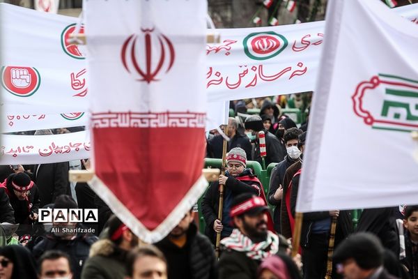 راهپیمایی ۲۲ بهمن در تهران