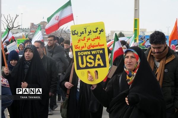 جشن چهل و چهارمین سالروز انقلاب اسلامی در شهرستان پردیس