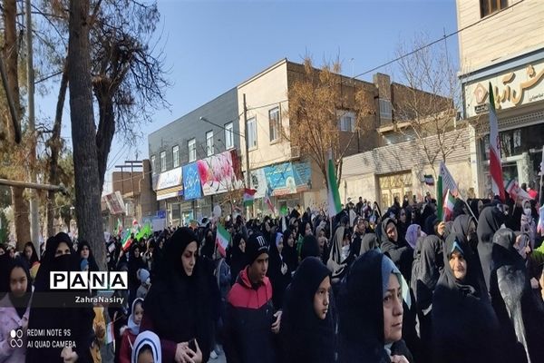 راهپیمایی ۲۲ بهمن دانش‌آموزان و سایر اقشار در خلیل اباد
