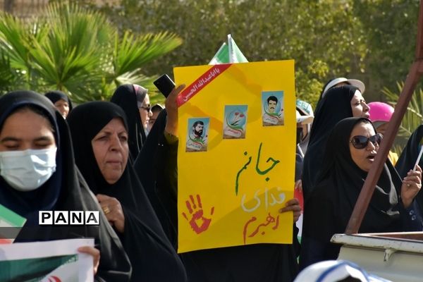 حضور پرشور دانش‌آموزان و مردم شهر گله‌دار در راهپیمایی 22 بهمن