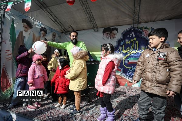 راهپیمایی ۲۲ بهمن در تهران - 2