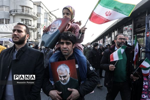 راهپیمایی ۲۲ بهمن در تهران - 2