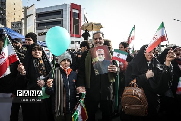 راهپیمایی ۲۲ بهمن در تهران - 2