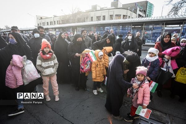 راهپیمایی ۲۲ بهمن در تهران - 2