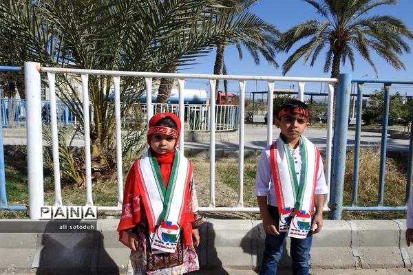 راهپیمایی 22 بهمن در سراوان