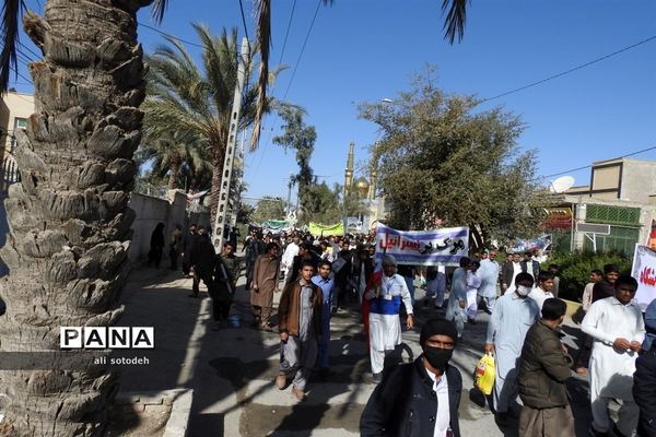 راهپیمایی 22 بهمن در سراوان