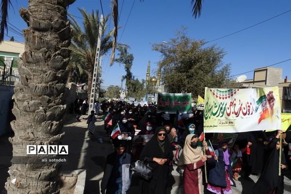 راهپیمایی 22 بهمن در سراوان