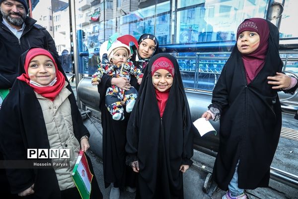 راهپیمایی ۲۲ بهمن در تهران - 3