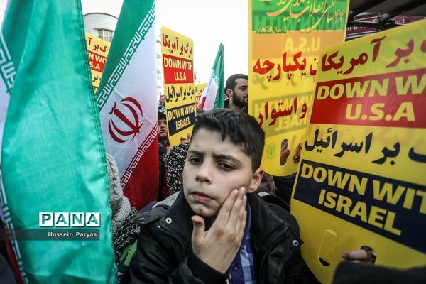 راهپیمایی ۲۲ بهمن در تهران - 3