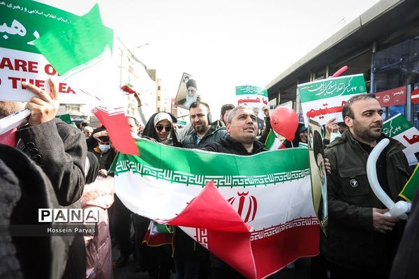 راهپیمایی ۲۲ بهمن در تهران - 3