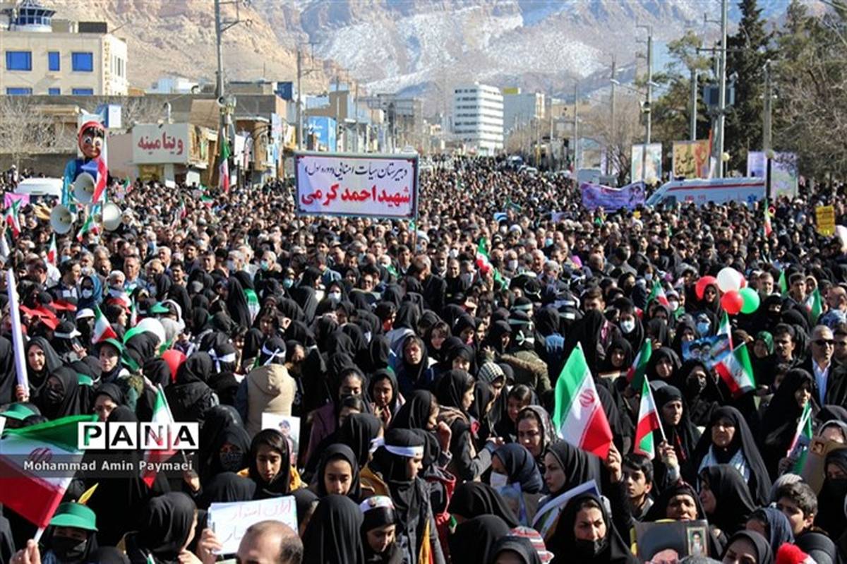 حضور پرشور مردم در ۲۲ بهمن نشان از بصیرت انقلابی آنان است/فیلم