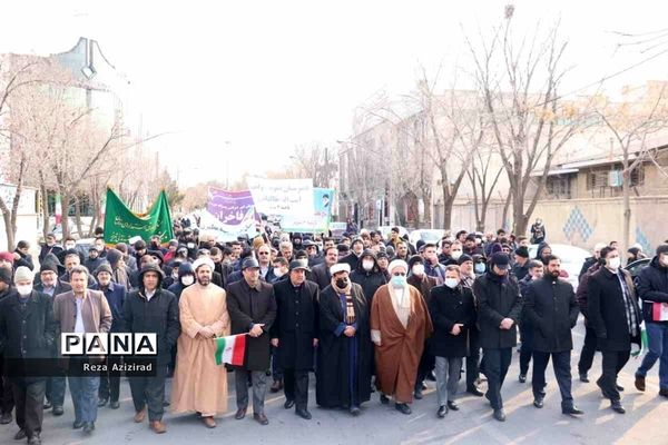 چهل و چهارمین جشن پیروزی انقلاب اسلامی در تبریز-۱