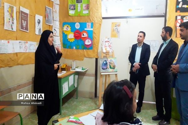 برگزاری نمایشگاه هنری پژوهشی «نوید مولا» در پژوهشسرای نه دی شهرستان رباط‌کریم