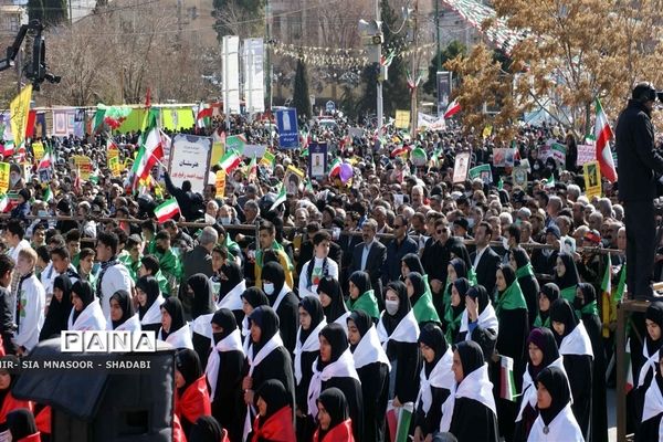 راهپیمایی 22 بهمن در خرم آباد