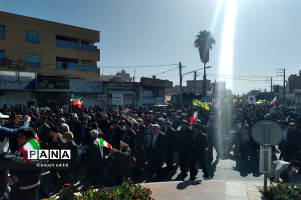 راهپیمایی 22 بهمن در کازرون