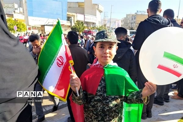 راهپیمایی 22 بهمن در کازرون